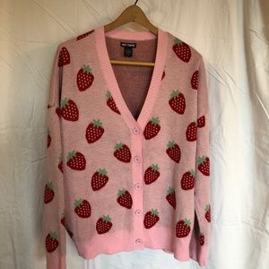 Hot topic Strawberry Button-up Cardigan